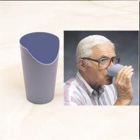 Drinking cup with nose cut-out